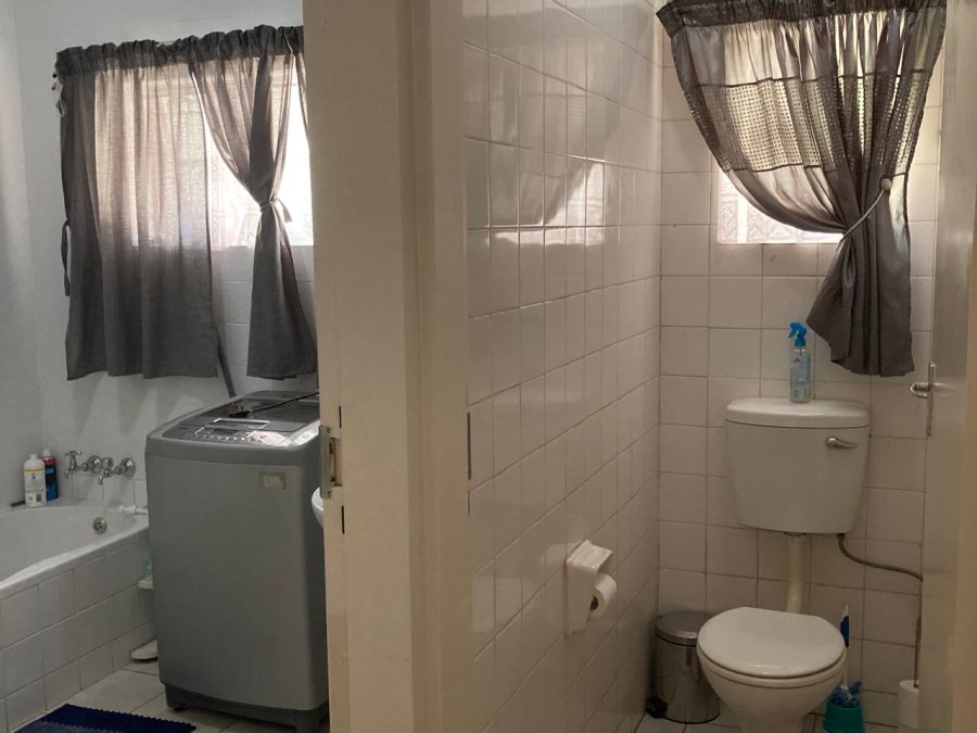 4 Bedroom Property for Sale in Protea Park North West